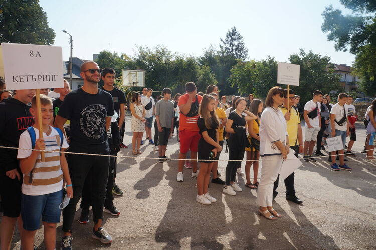 С нова специалност стартира учебната година в Гимназията по туризъм