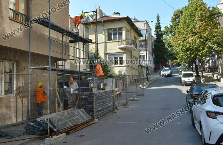  Подготвят за саниране сградата на Областна администрация