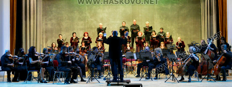 Хор „Родна песен“ прави дубъл със Симфониета-Враца, но като гостуващ състав