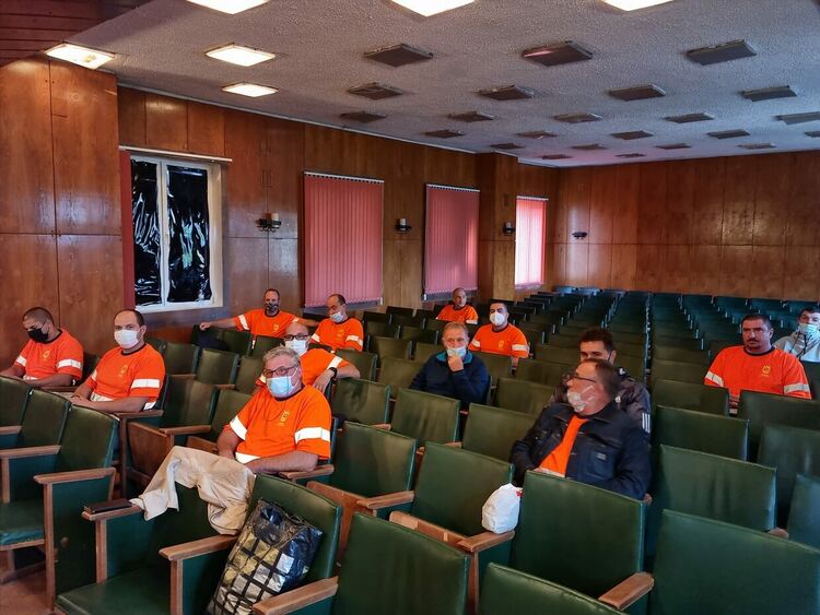 Наградиха с почетни грамоти доброволците ДФ "Асеневци" (снимки)