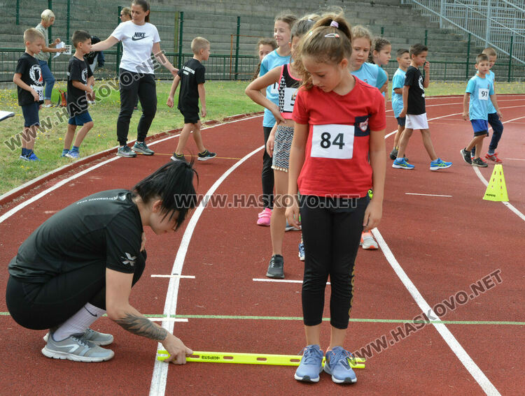 Над 120 деца се включиха в турнир по лека атлетика в Хасково