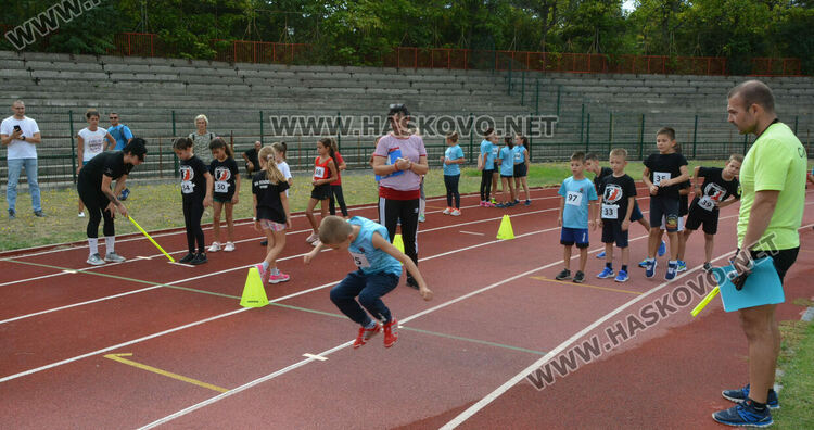 Над 120 деца се включиха в турнир по лека атлетика в Хасково