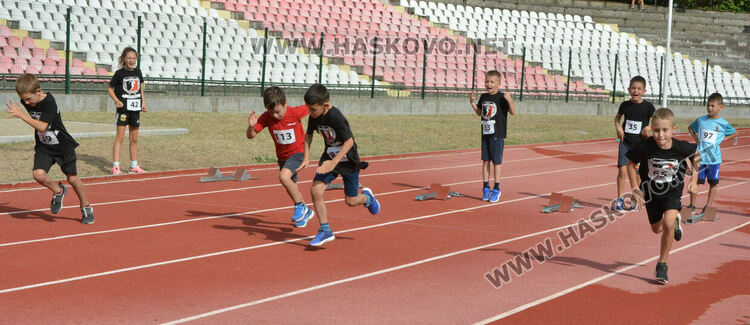 Над 120 деца се включиха в турнир по лека атлетика в Хасково