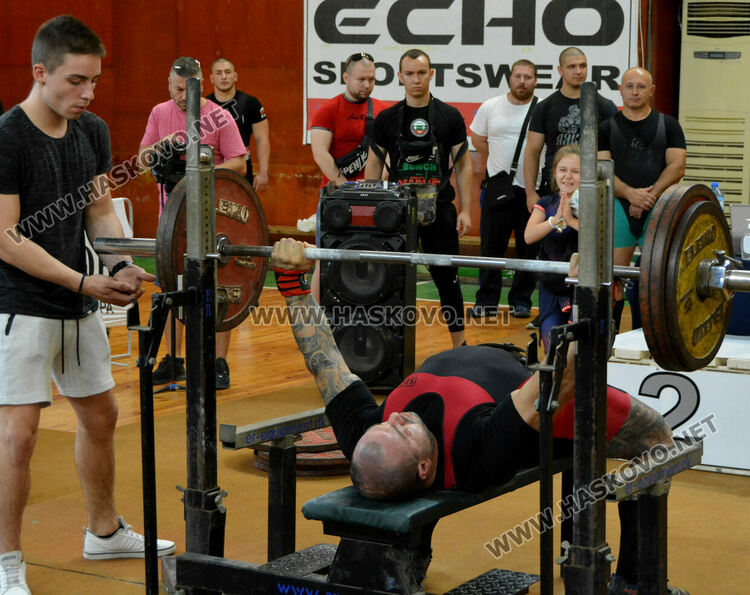 7 титли за хасковските трибойци от Държавното първенство в зала „Дружба“