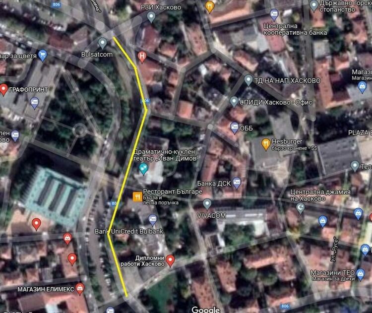 Подготвят за преасфалтиране булеварда до театъра в Хасково