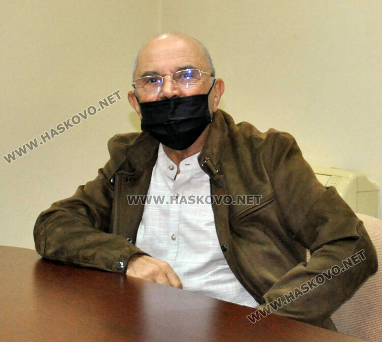 РЗИ-Хасково и д-р Оник Кеворкян с грамоти за ваксинацията срещу коронавируса