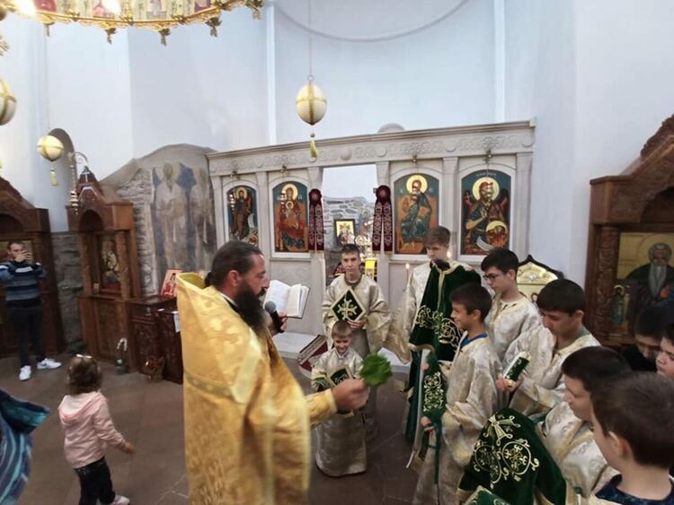 Успешно започна новата учебна година на неделното училище по православие  в Кърджали