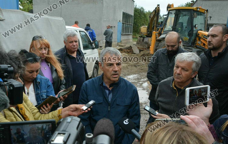 Криза:Хасково минава на водоноски. Помощ от Бургас и Стара Загора