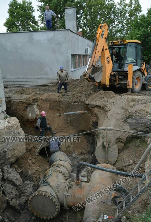 Криза:Хасково минава на водоноски. Помощ от Бургас и Стара Загора