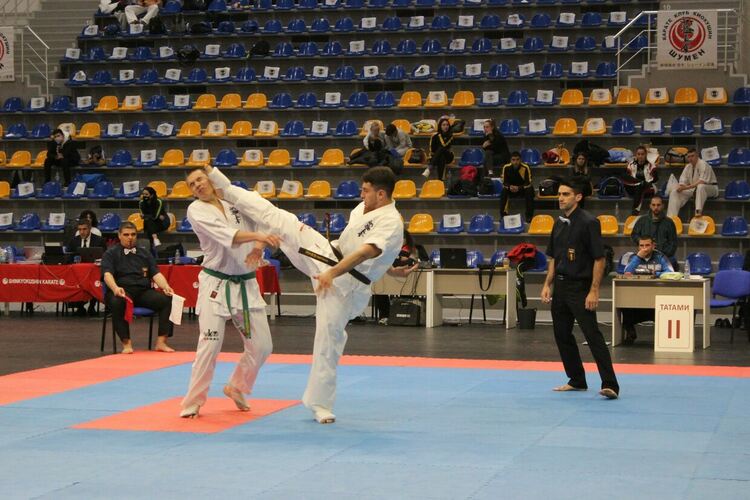 Каратисти от спортен клуб "Хамон" ще представят България на Европейското първенство по карате шинкиокушин