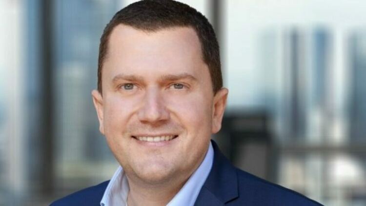 Кметът на Перник скочи срещу служебното правителство