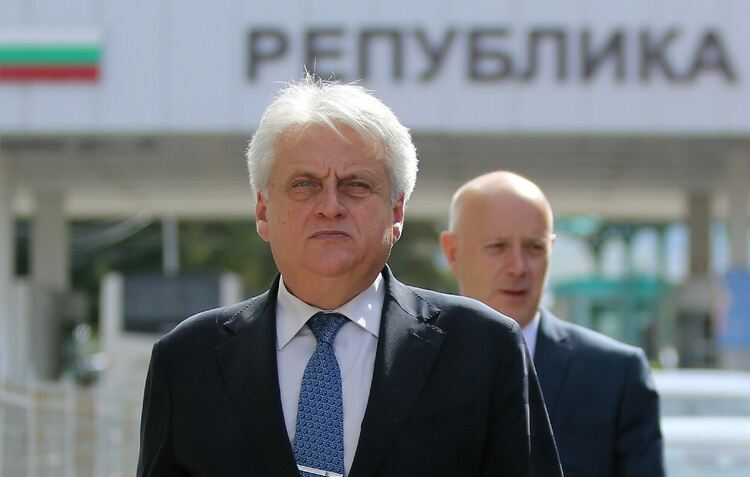 Рашков за цената на тока: Някой ни е заложил бомби преди известно време