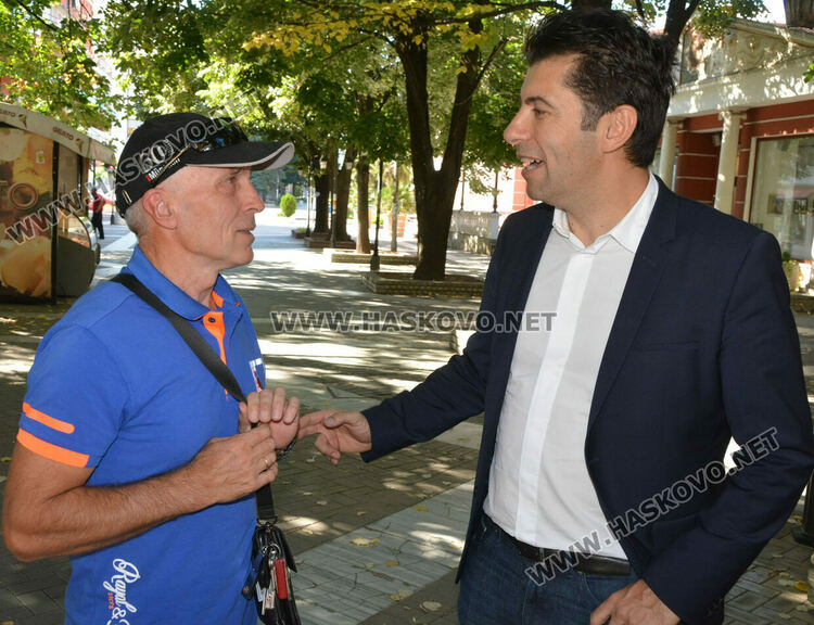 „Продължаваме промяната“ обявяват водачите си на листи до края на следващата седмица