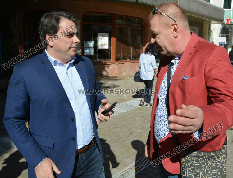 „Продължаваме промяната“ обявяват водачите си на листи до края на следващата седмица