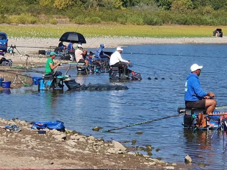 Рибари се надпреварваха на Бряговския язовир. Кърджалиец победи