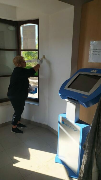 Почистиха района около Асеновата крепост за Световния ден на туризма 