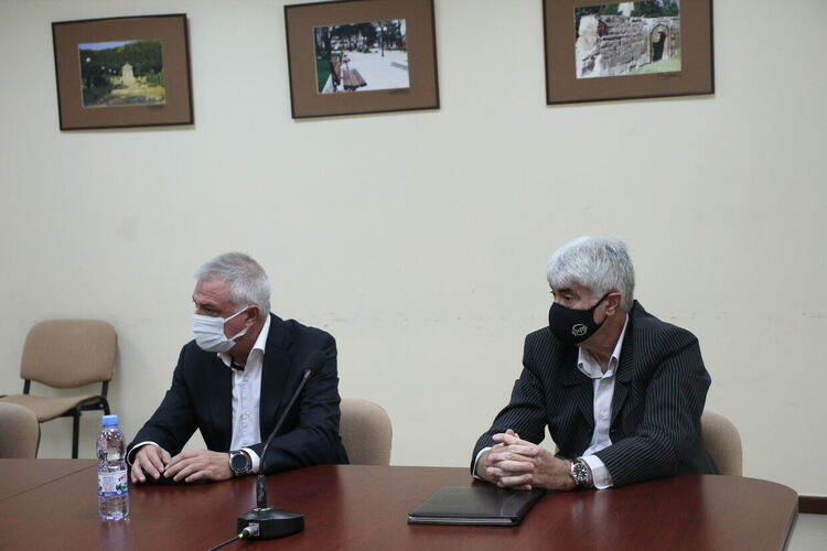 Институциите проведоха работна среща за замърсяването със серен диоксид в Димитровград