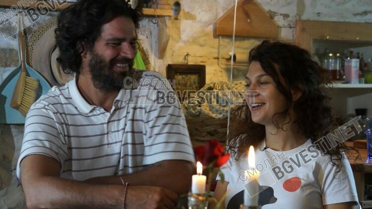 Младо семейстово в Габрица търси помощ от 112...,за да изчистят контейнерите в селото