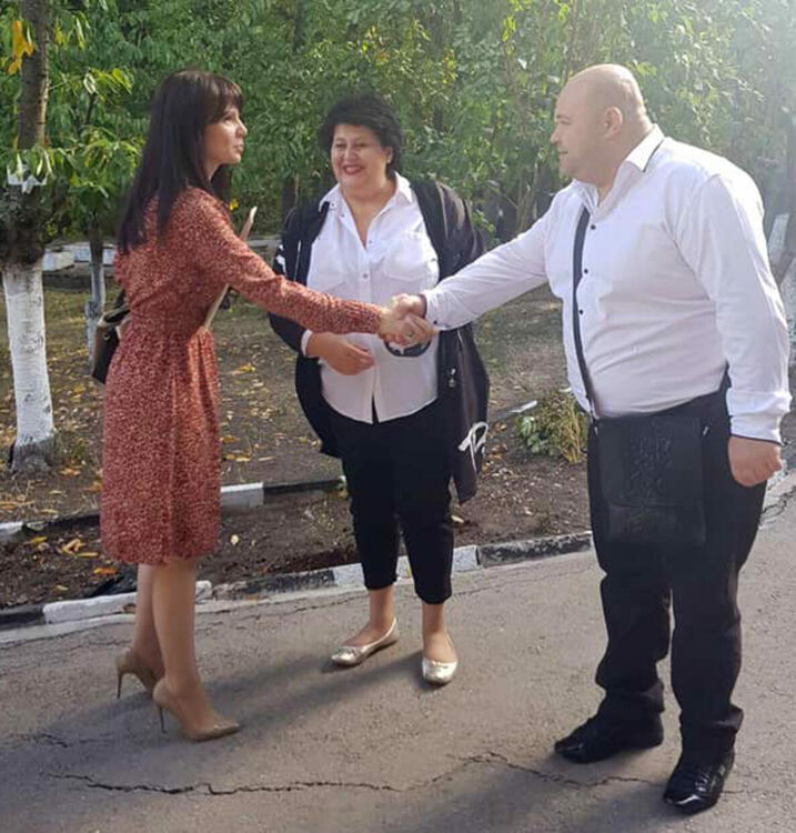 С почерпка и народен оркестър отбелязаха Международния ден на възрастните хора