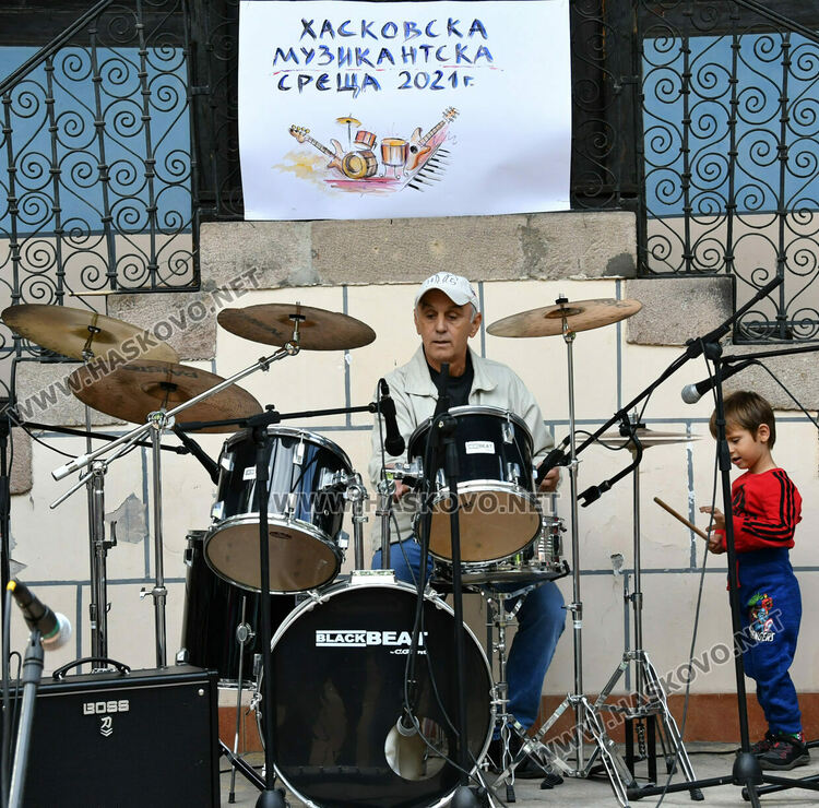 Таланти от различни поколения на „Хасковска музикантска среща 2021“