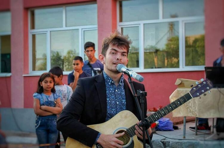 Да "чуем" гласa на България от Първомай 