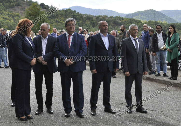 Премиер и вицепрезидент на тракийското поклонение в Маджарово