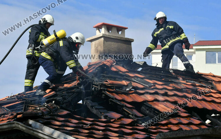 Къща горя в Хасково