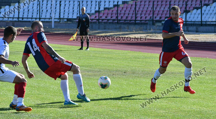 Очаквано “Саяна Хасково” победи последния в класирането