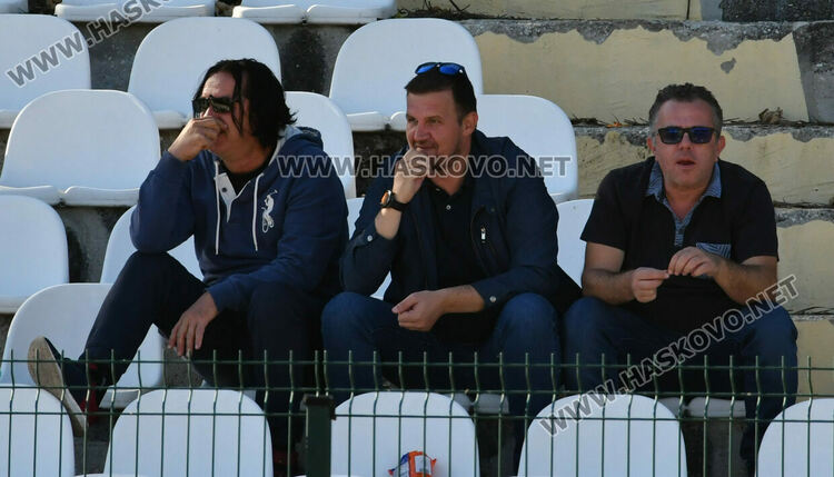 Очаквано “Саяна Хасково” победи последния в класирането