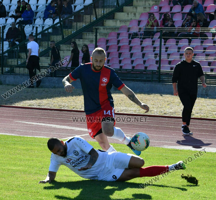 Очаквано “Саяна Хасково” победи последния в класирането