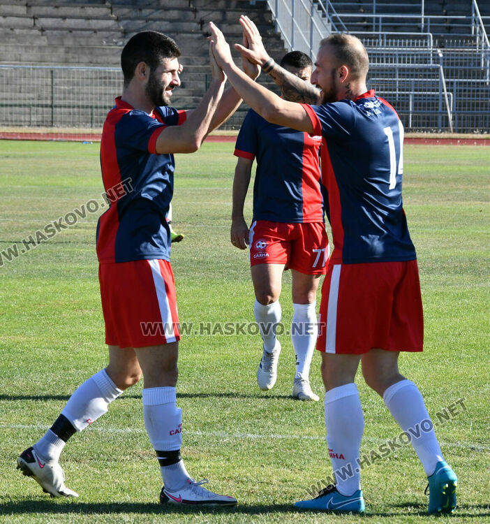Очаквано “Саяна Хасково” победи последния в класирането