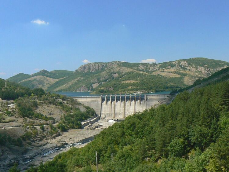 Слаб земетръс бе регистриран в чашата на яз.”Студен кладенец”