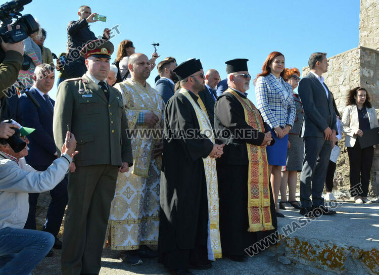 Президентът Радев от в.Шейновец: Винаги съм отстоявал националните интереси