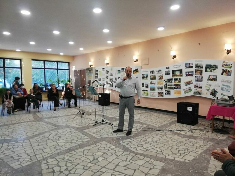 Малки и големи приятели на музиката отбелязаха празника ѝ