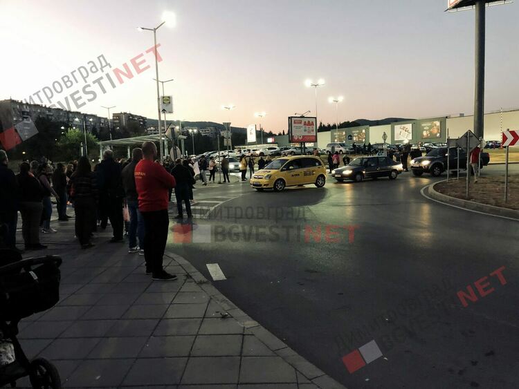 И димитровградчани подкрепиха протеста на заралии за "Безопасни улици за децата ни!"