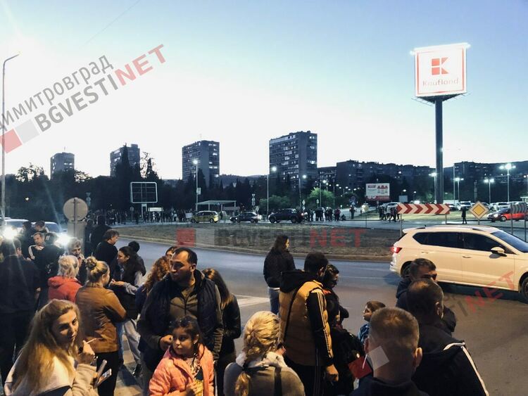 И димитровградчани подкрепиха протеста на заралии за "Безопасни улици за децата ни!"