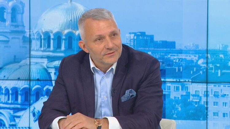 "Ние идваме" може да подкрепи и Румен Радев, и Лозан Панов