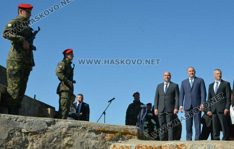 Президентът Радев от в.Шейновец: Винаги съм отстоявал националните интереси