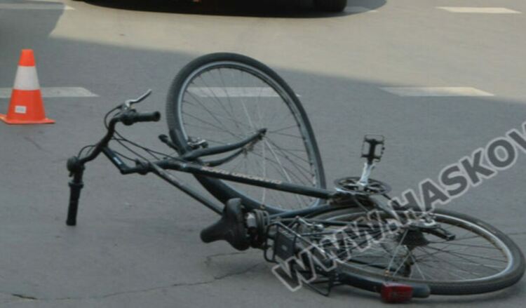 Велосипедистка пострада при удар в Хюндай