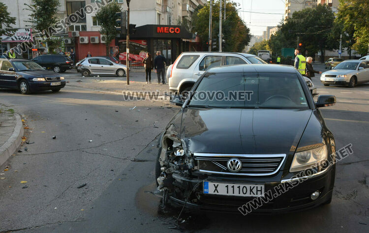 Дете пострада при катастрофа в Хасково