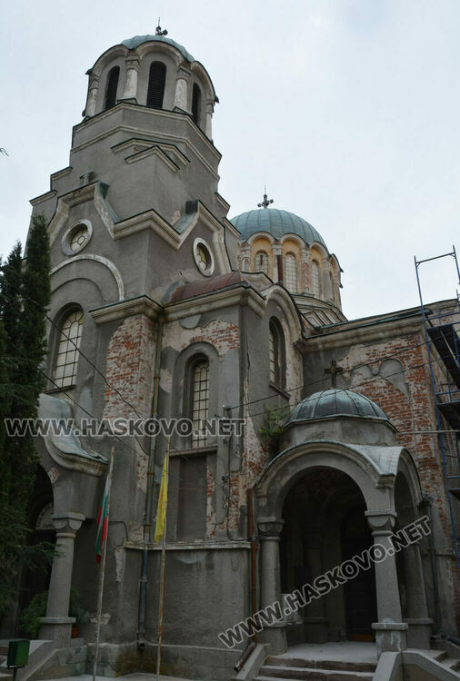 Продължава дарителската кампания за ремонта на храма „Св.Иван Рилски“