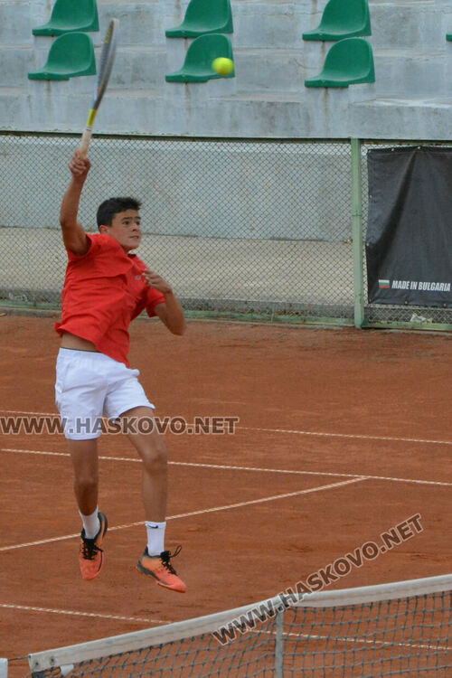 Димитър Кисимов и Брияна Иванова триумфираха на Държавното по тенис в Хасково