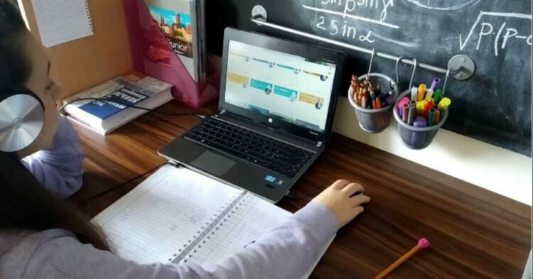 Онлайн обучение на ротационен принцип се въвежда в училищата в община Перник
