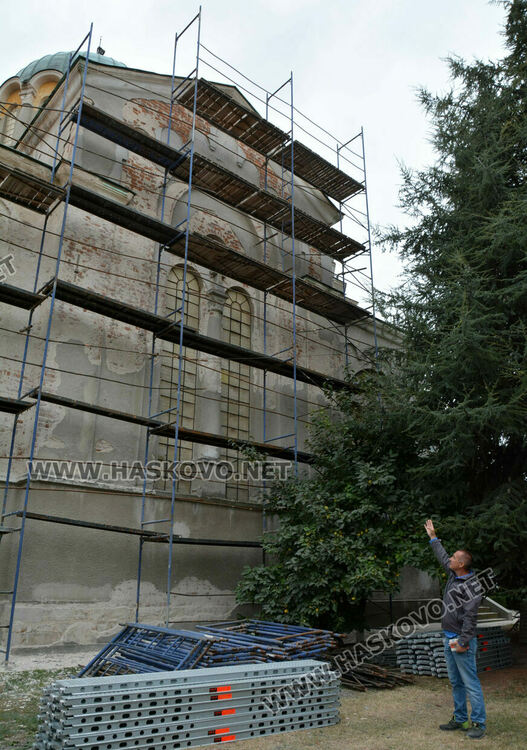 Продължава дарителската кампания за ремонта на храма „Св.Иван Рилски“