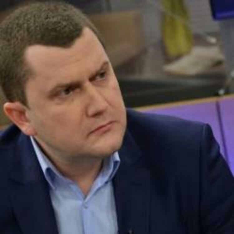 Учениците в Перник минават онлайн, само малките остават в клас