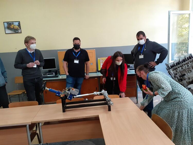 Гимназията по транспорт в Хасково с проект с екологична насоченост