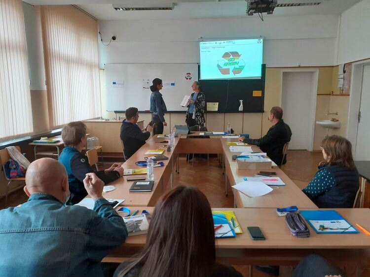 Гимназията по транспорт в Хасково с проект с екологична насоченост