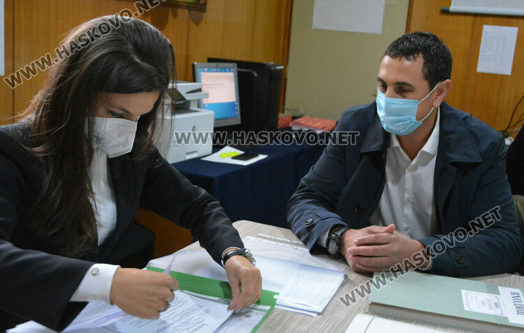 Д-р Силви Кирилов води 10-членната депутатска листа на ИТН в Хасково