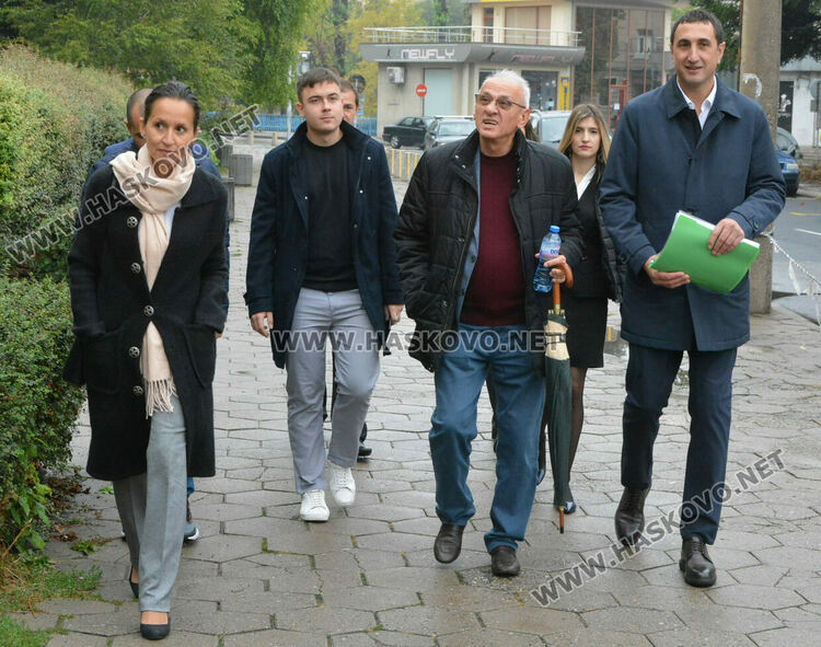 Д-р Силви Кирилов води 10-членната депутатска листа на ИТН в Хасково
