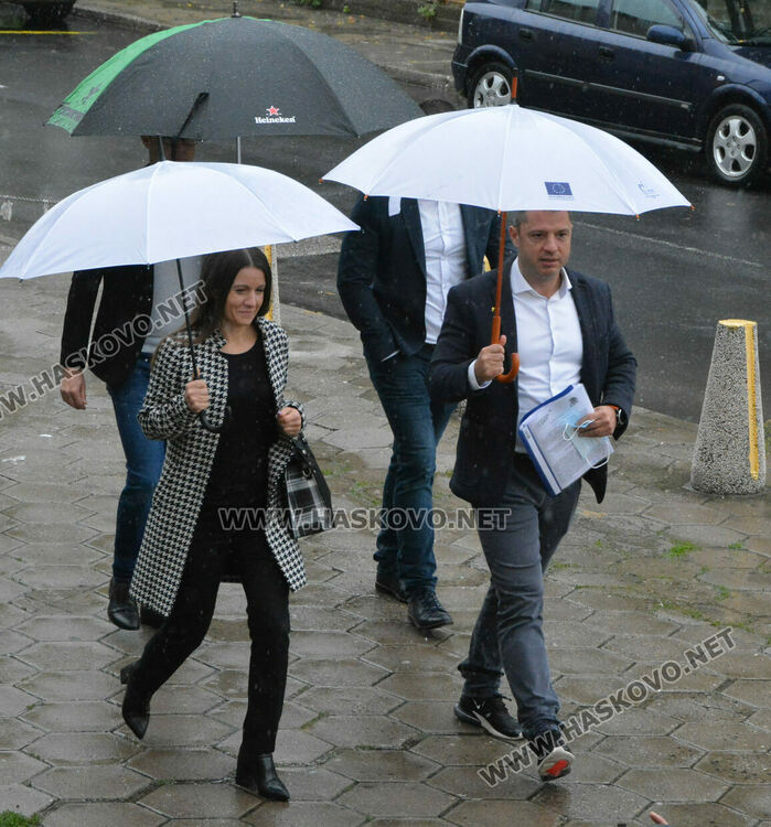 Делян Добрев води листата на ГЕРБ-СДС в Хасково, преобладават младежи в коалицията